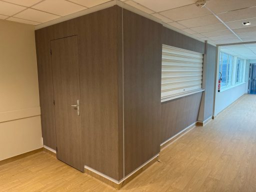 Comptoir de vente après